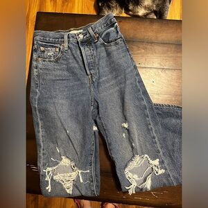 Levi ribcage distressed straight leg Jean